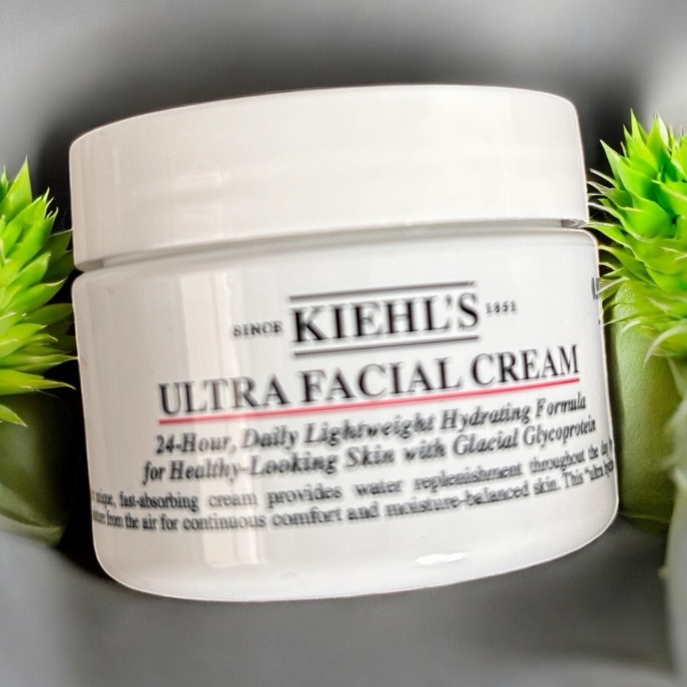 Kiehl's White Moisturizing Skincare Cream